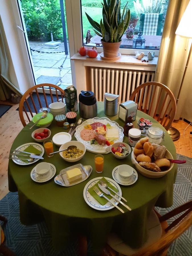 Gaestezimmer Im Freudenthal エクスタータール エクステリア 写真